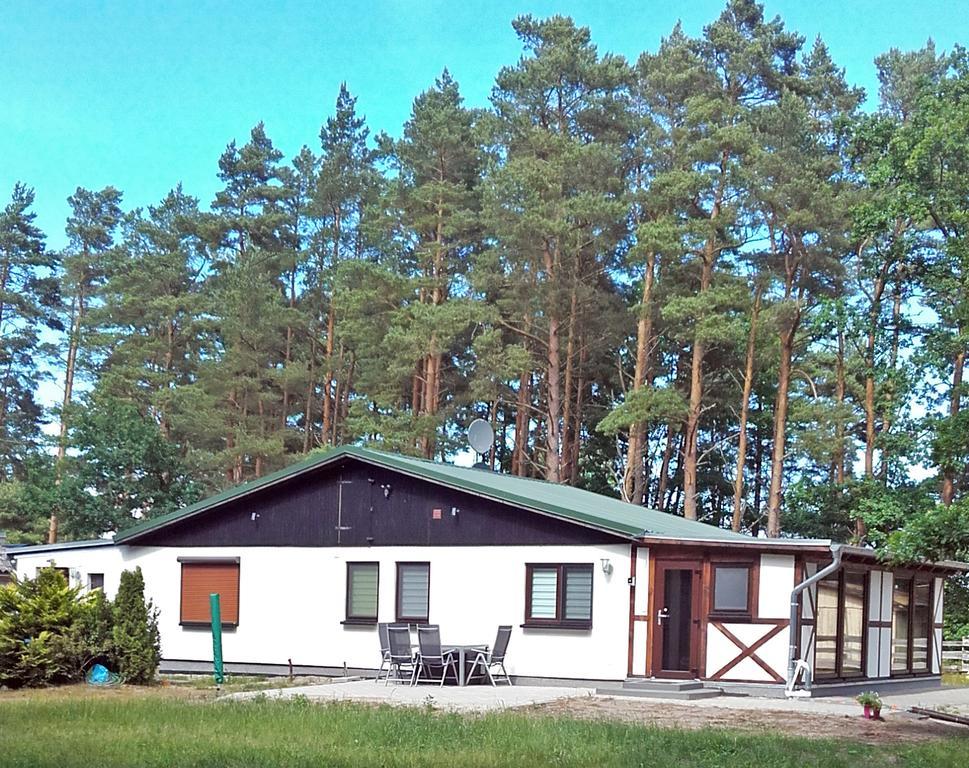 Ferienwohnungen Am Waldessaum Bodstedt Exterior photo